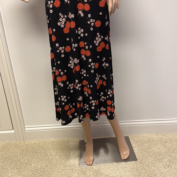 NWOT All in Favor Floral MIDI Dress, black with orange florals - Picture 5 of 16